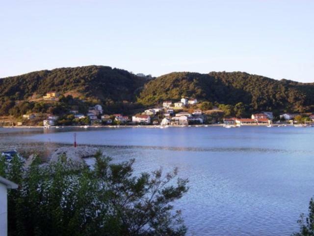 Apartamento Apartman Supetarska Draga Exterior foto